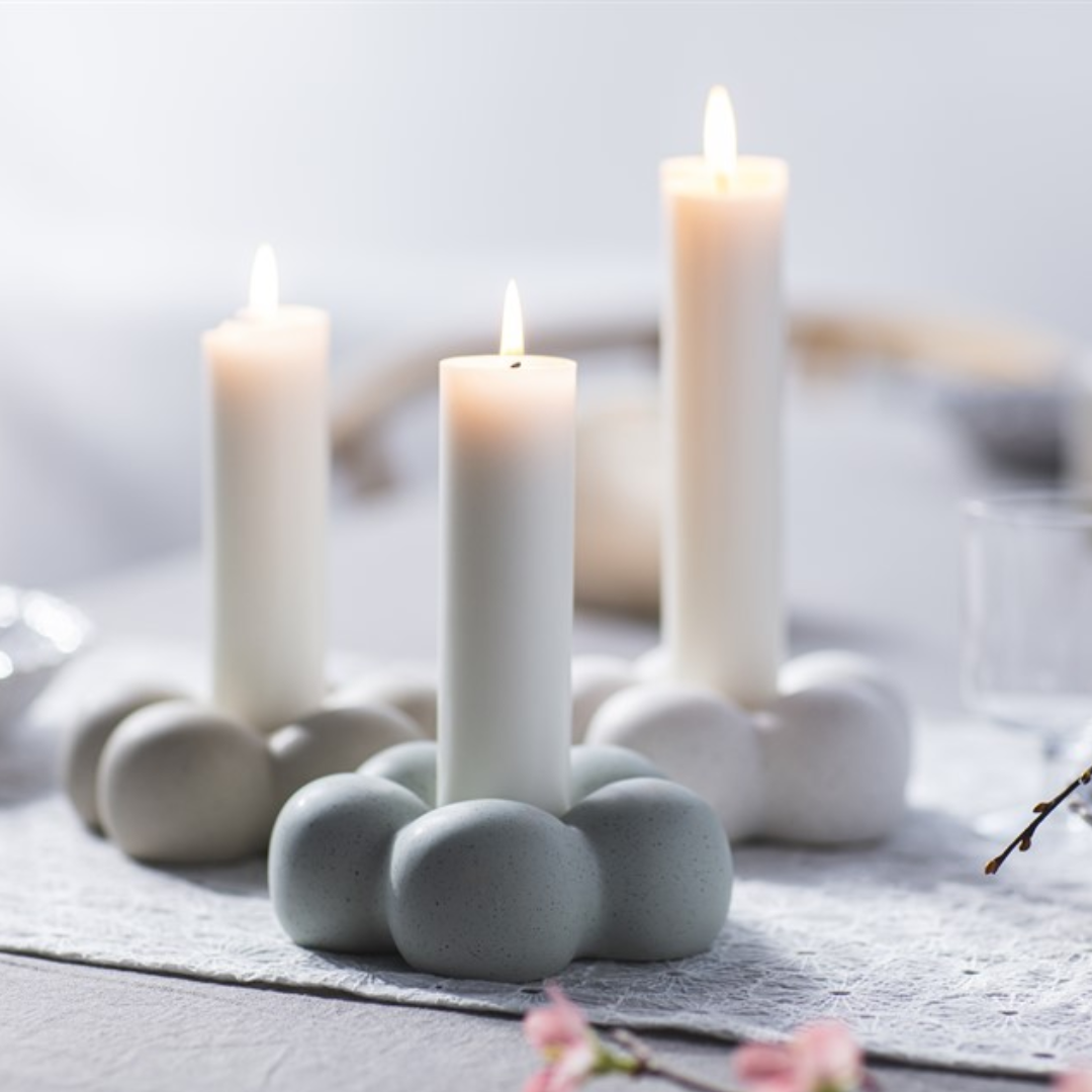 Daisy ljusstake från Mogihome, creme_VIT