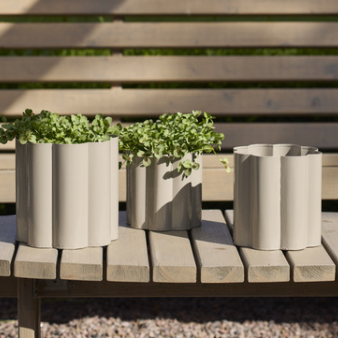 Krukor som en blomma från Consilimo, 3-pack beige, metall