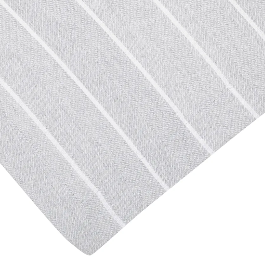 Löpare Edith från Recycling by Wille, randig ,ljusgrå