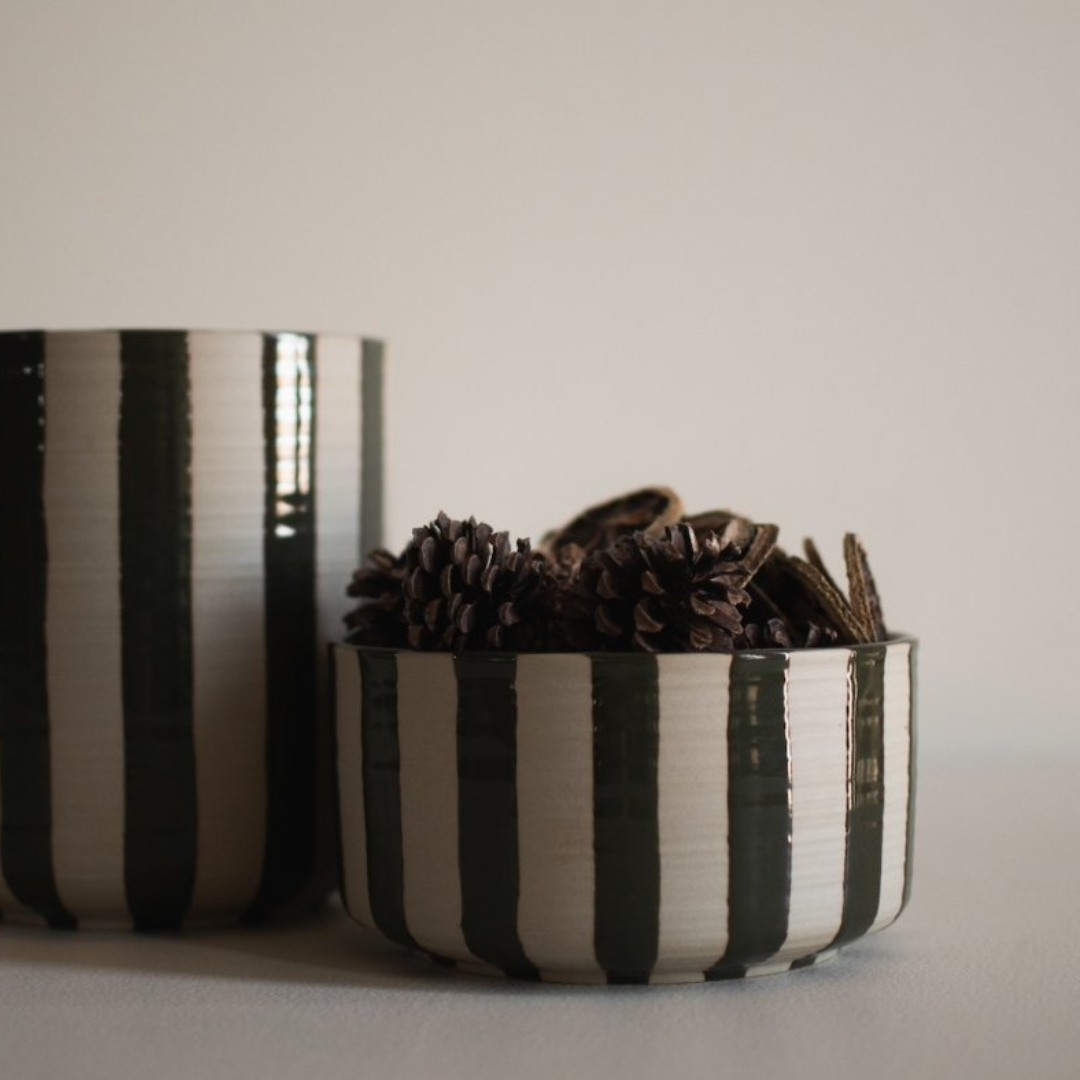 Line Bowl stripe green från DBKD, grön_jul