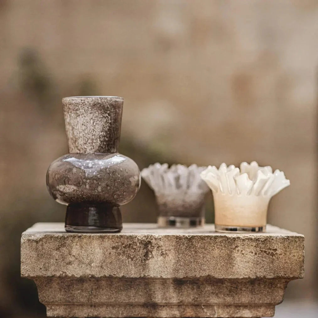 Mojave vas från Olsson & Jensen, taupe, 20 cm