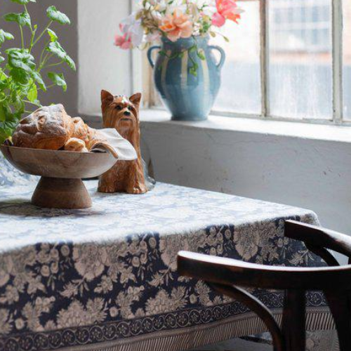 Sonia duk från Fondaco, 145x300 cm, blå, duka, dukning, vår