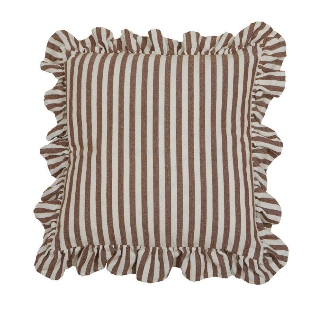 Svea kuddfodral från Fondaco, randig vit/brun 45x45 cm