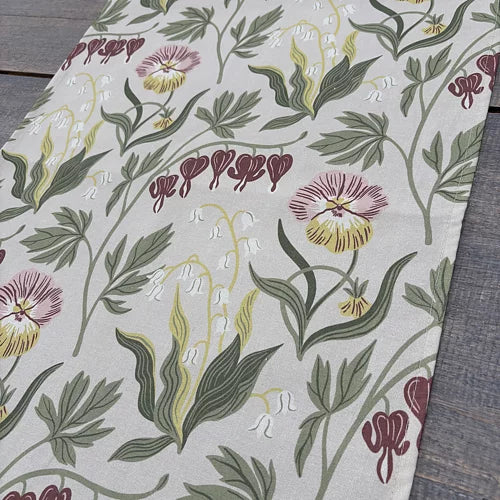 Vårblom löpare från Lundbotex, gul/rosa/grön, 40x140 cm