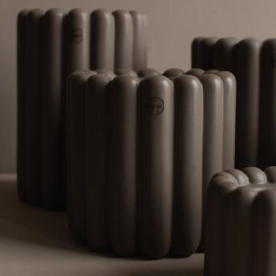 Mist kruka från DBKD, dust, liten