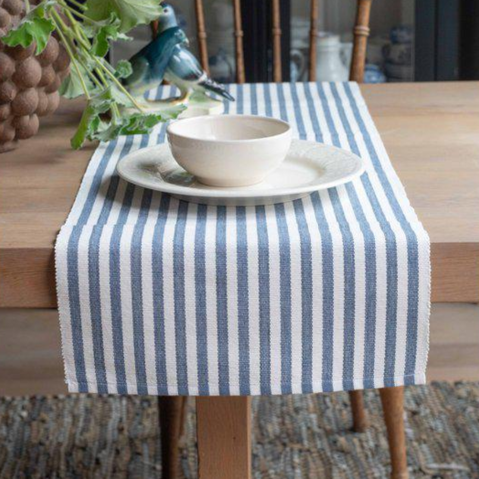 Nina löpare från Fondaco, blå/vit randig, 40x140 cm