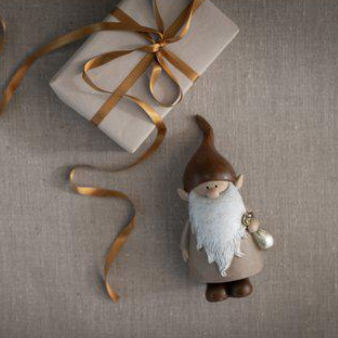 Knut tomte från Wikholm Form, vit/brun, stor 	