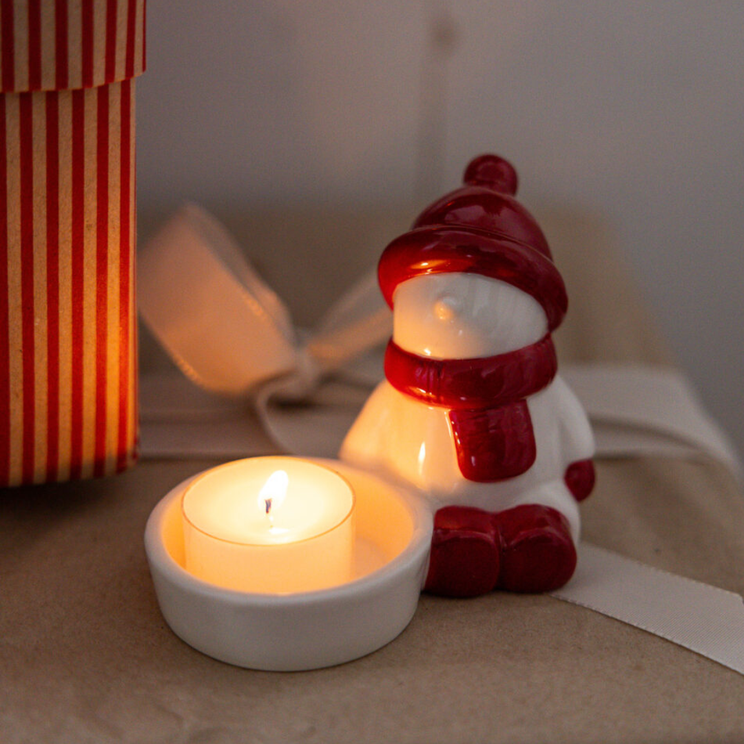 Vidar snögubbe från Storefactory, vit/röd, ljuslykta
