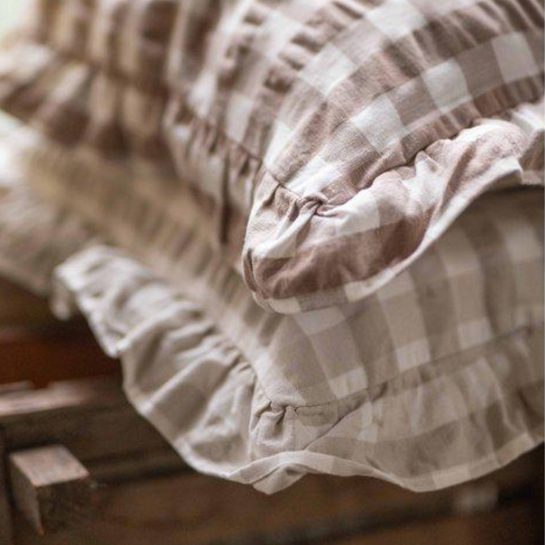 Lisa kuddfodral från Fondaco, rutigt, beige 48x48cm