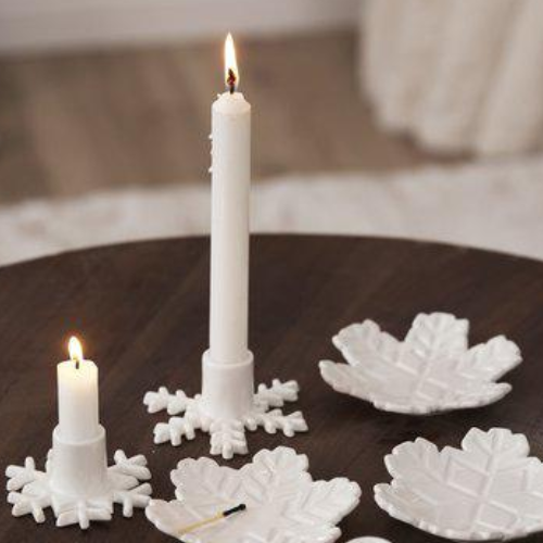 Ljusstake snöflinga från Wikholm Form, vit, för kronljus
