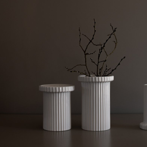 Stripe Pot kruka/vas från DBKD, stor, vit