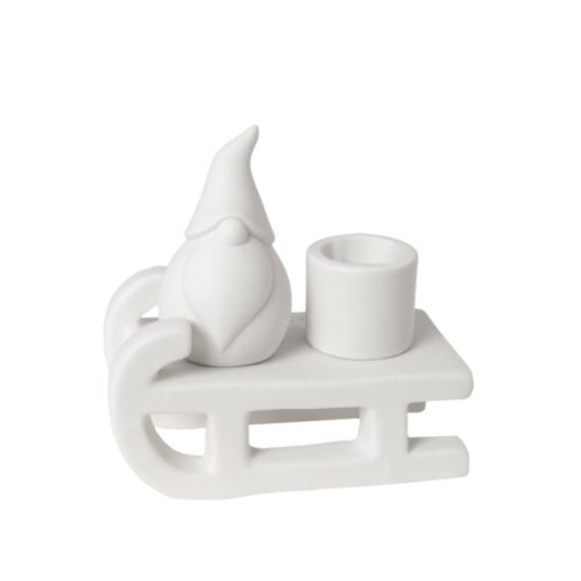 Sture ljusstake från Storefactory, vit med tomte och släde